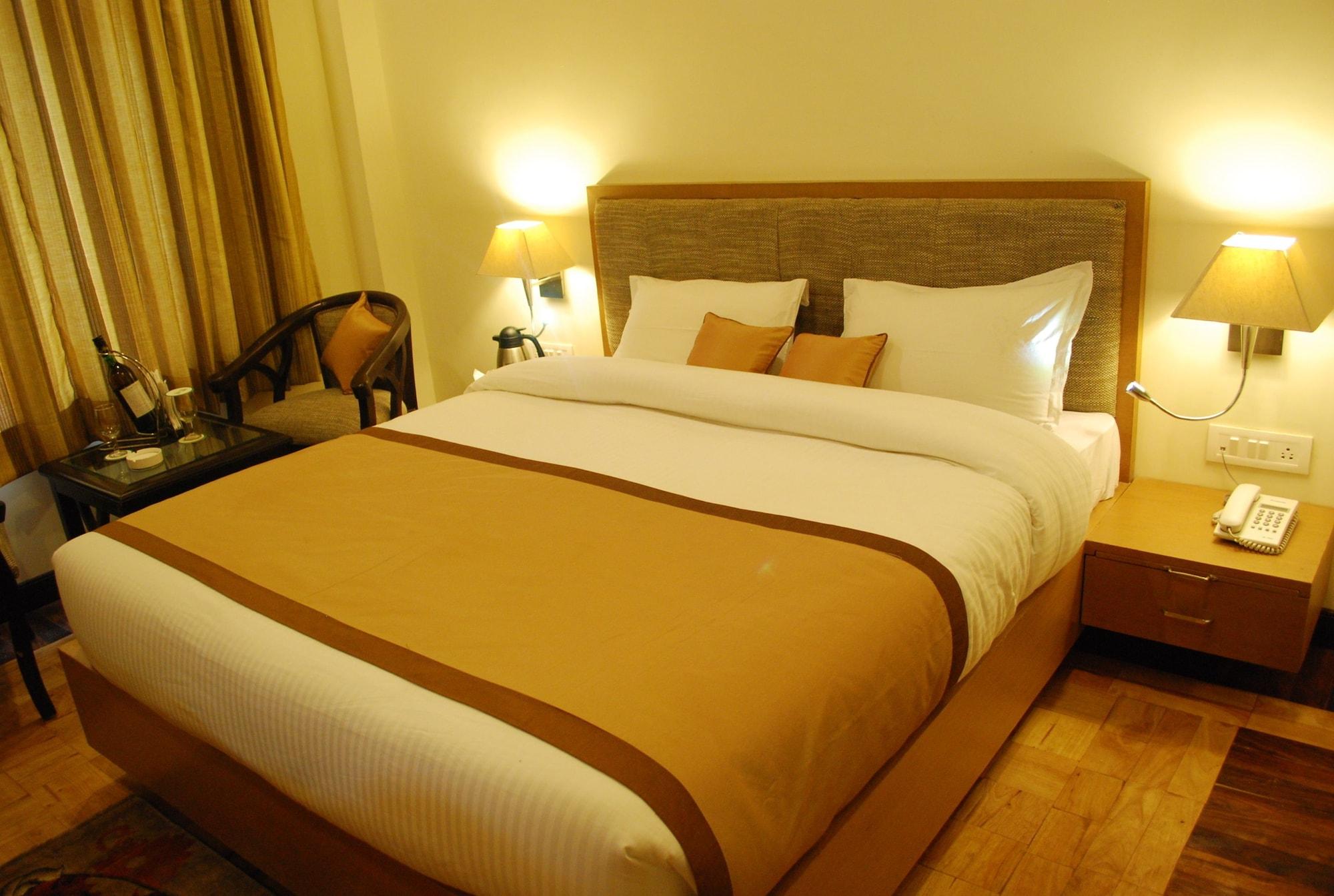 Bravia Hotel Manali Inn Ngoại thất bức ảnh