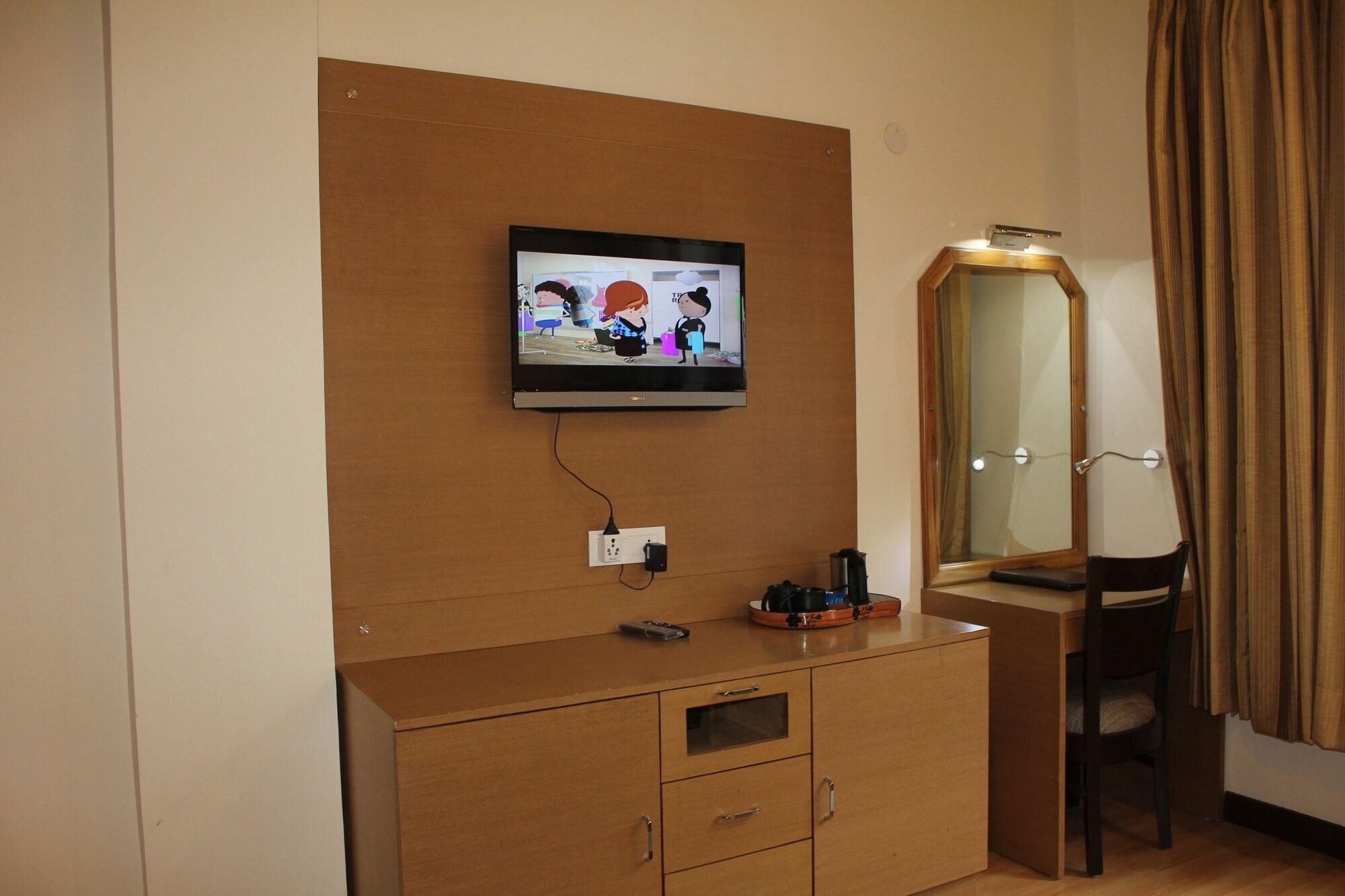 Bravia Hotel Manali Inn Ngoại thất bức ảnh