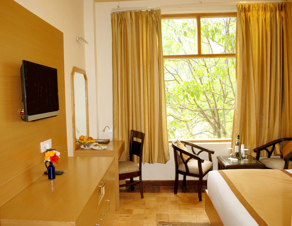 Bravia Hotel Manali Inn Ngoại thất bức ảnh